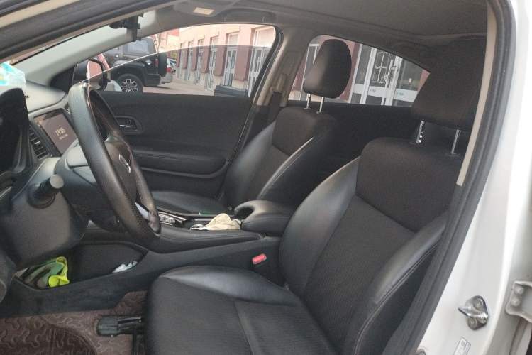 Used Honda Vezel 2020 1.5L CVT Pioneer Edition Left Front Seat