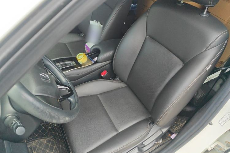 Used Honda Vezel 2020 1.5L CVT Elite Edition Left Front Seat