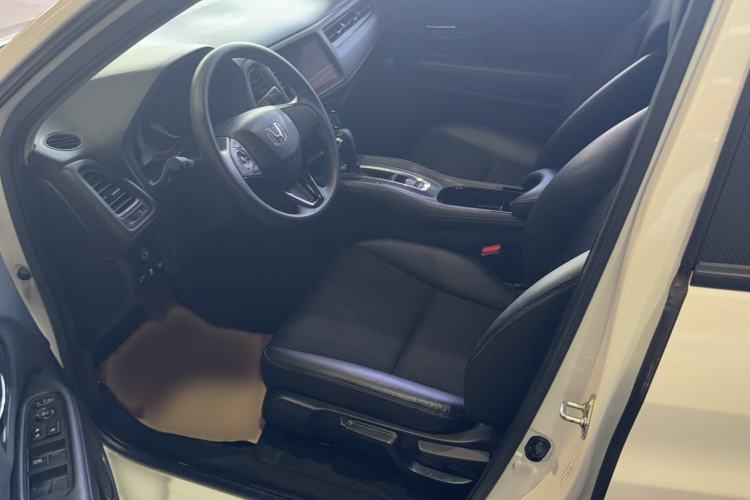 Used Honda Vezel 2020 1.5L CVT Pioneer Edition Left Front Seat