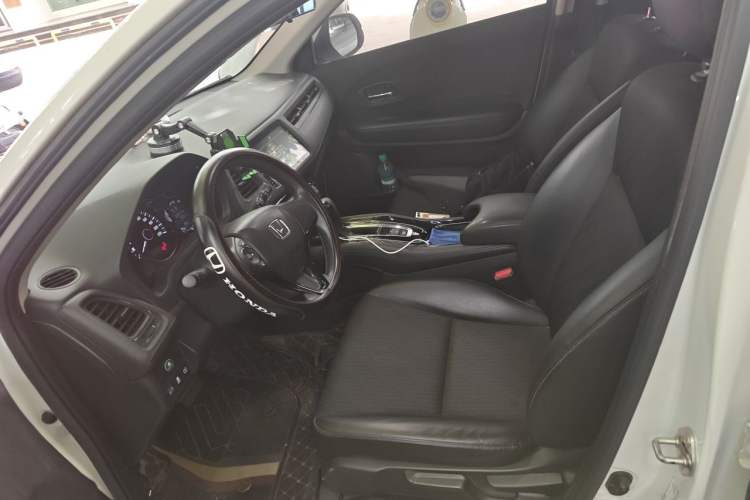 Used Honda Vezel 2020 1.5L CVT Pioneer Edition Left Front Seat