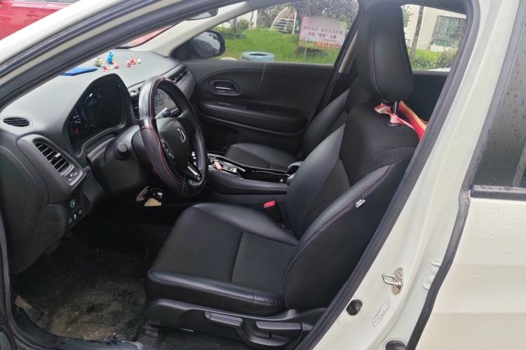 Used Honda Vezel 2020 1.5L CVT Luxury Edition Left Front Seat