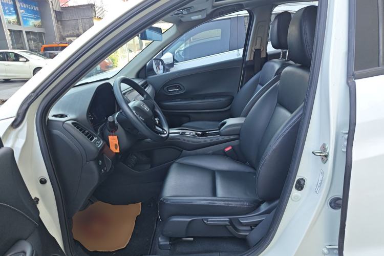 Used Honda Vezel 2020 1.5L CVT Pioneer Edition Left Front Seat