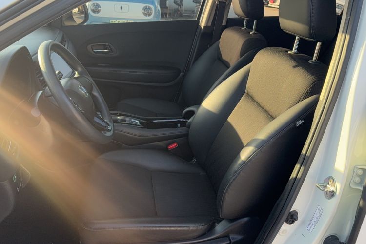 Used Honda Vezel 2020 1.5L CVT Pioneer Edition Left Front Seat