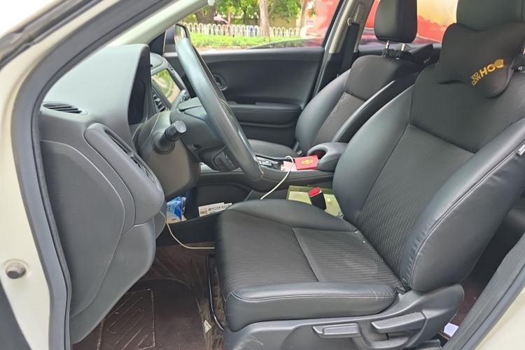 Used Honda Vezel 2020 1.5L CVT Pioneer Edition Left Front Seat