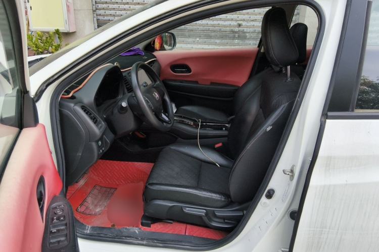 Used Honda Vezel 2020 1.5L CVT Pioneer Edition Left Front Seat