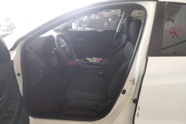 Used Honda Vezel 2020 1.5L CVT Elite Edition Left Front Seat