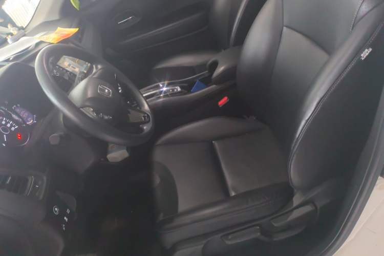 Used Honda Vezel 2020 1.5L CVT Pioneer Edition Left Front Seat