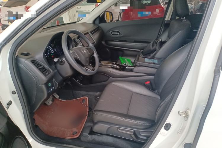Used Honda Vezel 2020 1.5L CVT Pioneer Edition Left Front Seat