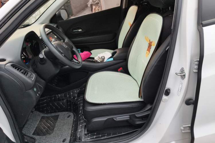 Used Honda Vezel 2020 1.5L CVT Pioneer Edition Left Front Seat
