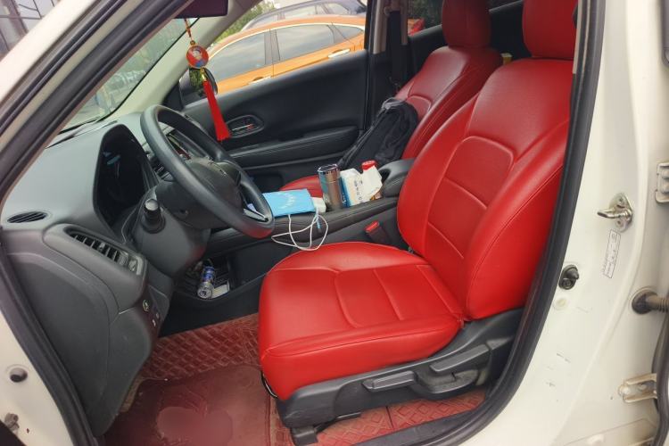 Used Honda Vezel 2020 1.5L CVT Elite Edition Left Front Seat