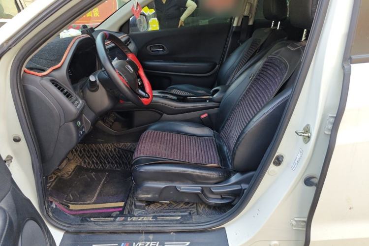 Used Honda Vezel 2020 1.5L CVT Pioneer Edition Left Front Seat