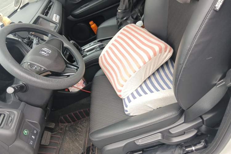 Used Honda Vezel 2020 1.5L CVT Pioneer Edition Left Front Seat