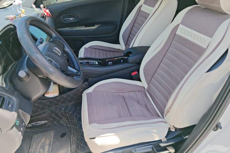 Used Honda Vezel 2020 1.5L CVT Pioneer Edition Left Front Seat