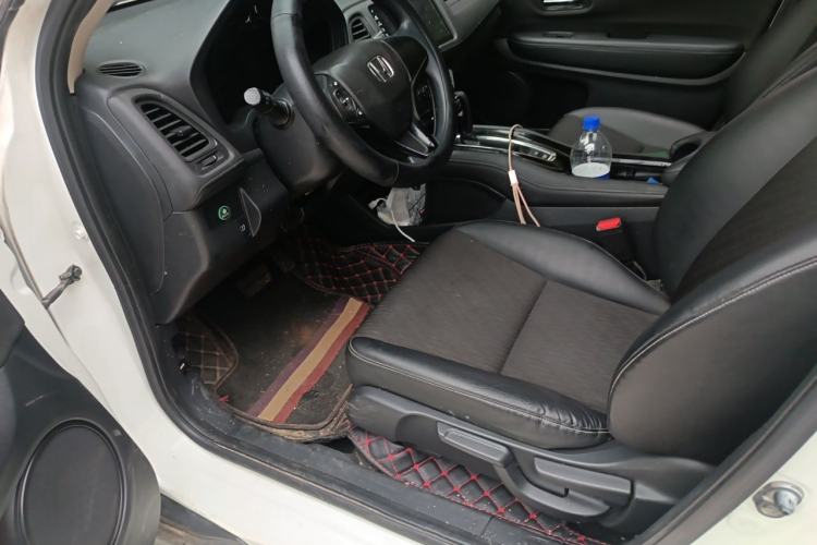 Used Honda Vezel 2020 1.5L CVT Pioneer Edition Left Front Seat