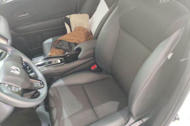 Used Honda Vezel 2020 1.5L CVT Pioneer Edition Left Front Seat