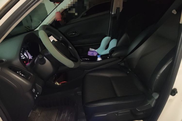 Used Honda Vezel 2020 1.5L CVT Luxury Edition Left Front Seat
