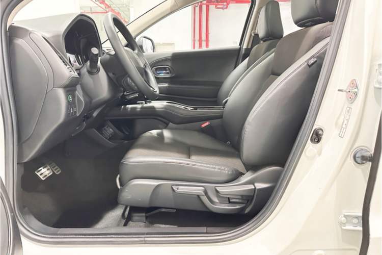 Used Honda Vezel 2020 1.5L CVT Luxury Edition Left Front Seat