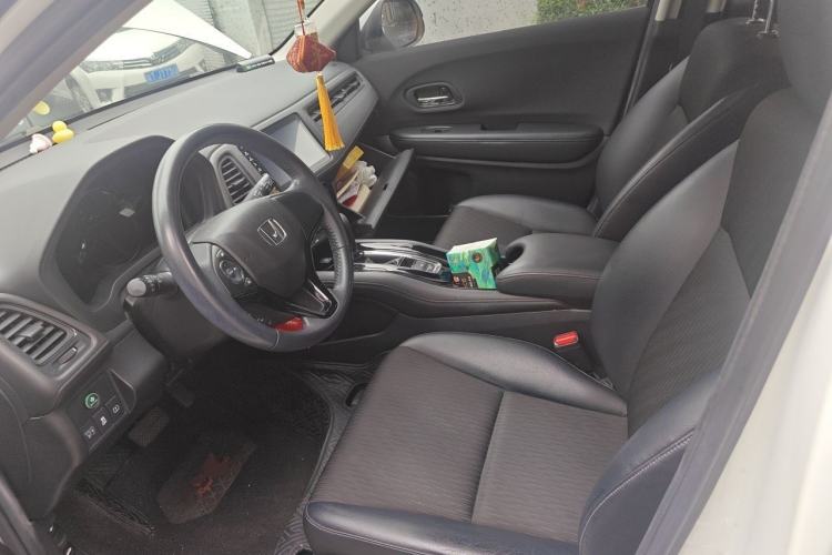 Used Honda Vezel 2020 1.5L CVT Pioneer Edition Left Front Seat