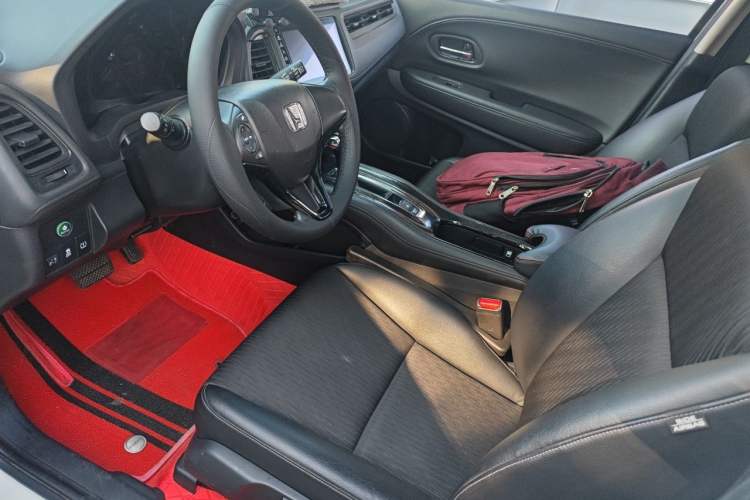 Used Honda Vezel 2020 1.5L CVT Luxury Edition Left Front Seat