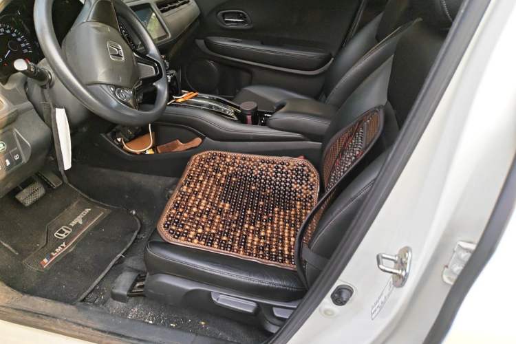 Used Honda Vezel 2020 1.5L CVT Pioneer Edition Left Front Seat