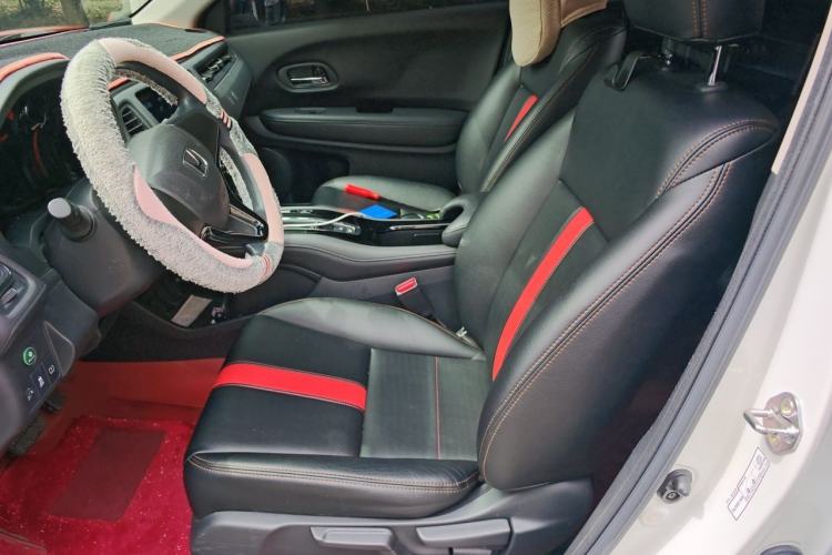 Used Honda Vezel 2020 1.5L CVT Elite Edition Left Front Seat