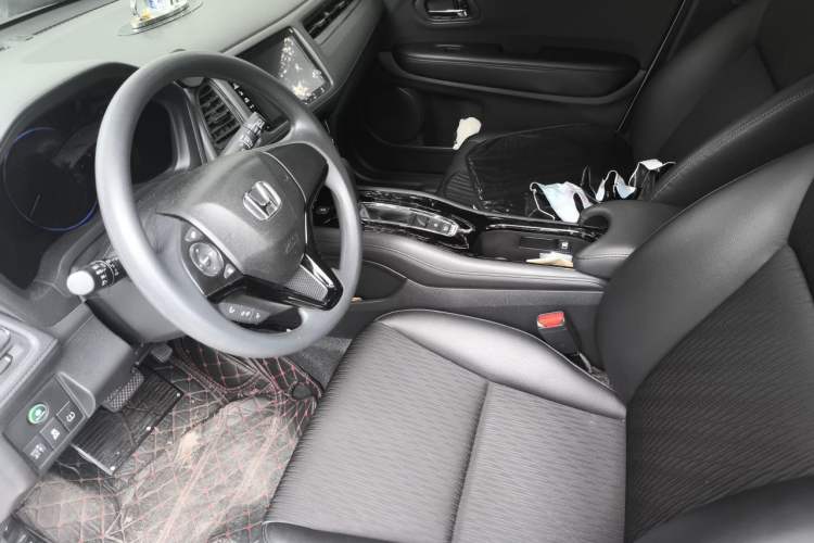 Used Honda Vezel 2020 1.5L CVT Pioneer Edition Left Front Seat