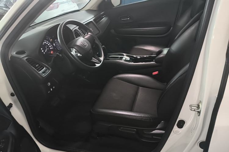 Used Honda Vezel 2020 1.5L CVT Luxury Edition Left Front Seat