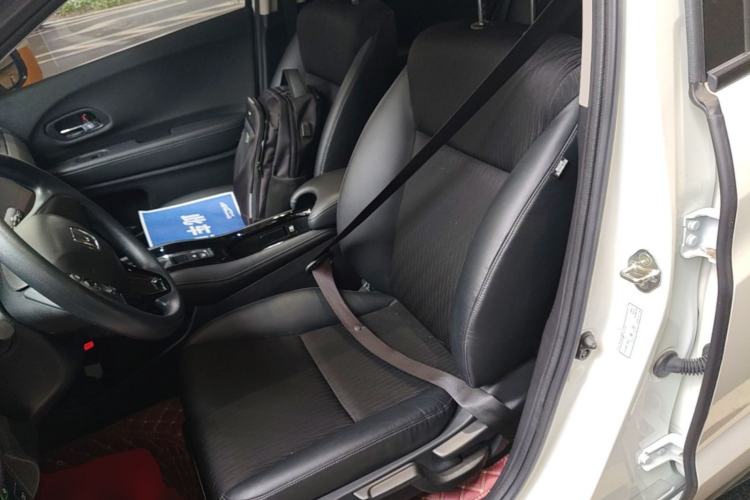 Used Honda Vezel 2020 1.5L CVT Pioneer Edition Left Front Seat