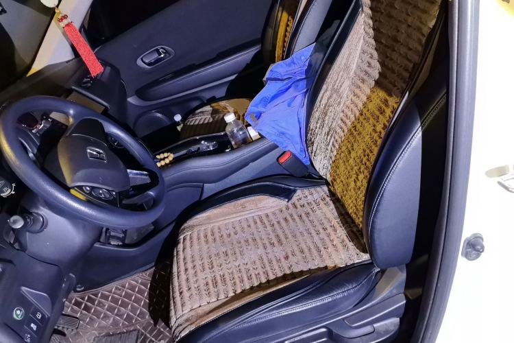 Used Honda Vezel 2020 1.5L CVT Pioneer Edition Left Front Seat