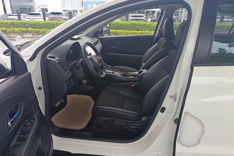 Used Honda Vezel 2020 1.5L CVT Luxury Edition Left Front Seat