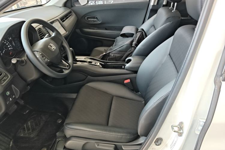 Used Honda Vezel 2020 1.5L CVT Pioneer Edition Left Front Seat