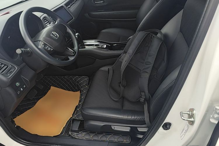 Used Honda Vezel 2020 1.5L CVT Pioneer Edition Left Front Seat