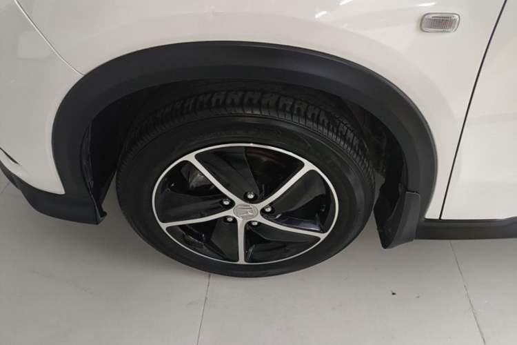 Used Honda Vezel 2020 1.5L CVT Pioneer Edition Left Front Wheel Hub