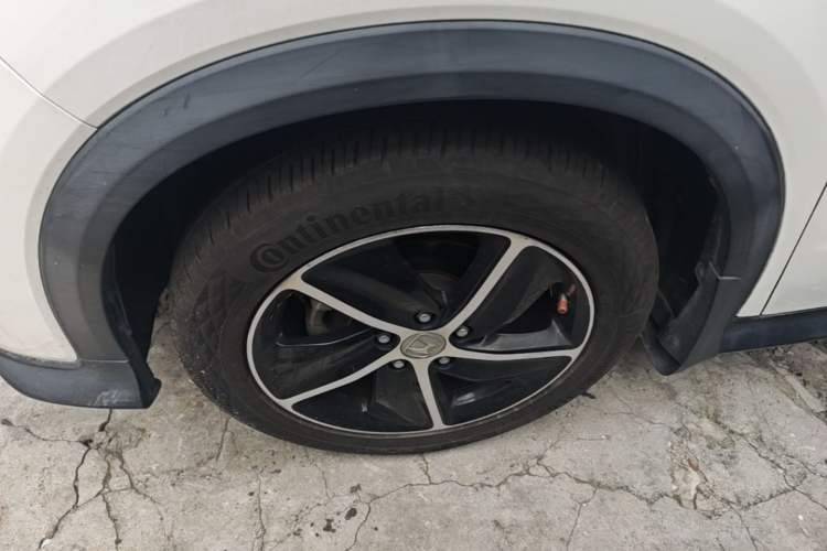 Used Honda Vezel 2020 1.5L CVT Luxury Edition Left Front Wheel Hub
