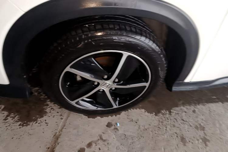 Used Honda Vezel 2020 1.5L CVT Luxury Edition Left Front Wheel Hub