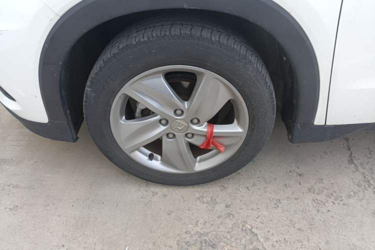 Used Honda Vezel 2020 1.5L CVT Elite Edition Left Front Wheel Hub