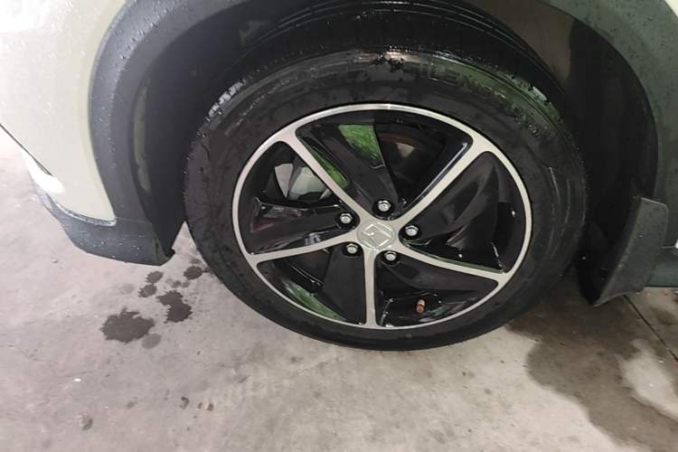 Used Honda Vezel 2020 1.5L CVT Pioneer Edition Left Front Wheel Hub