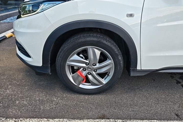 Used Honda Vezel 2020 1.5L CVT Elite Edition Left Front Wheel Hub
