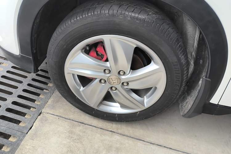 Used Honda Vezel 2020 1.5L CVT Elite Edition Left Front Wheel Hub