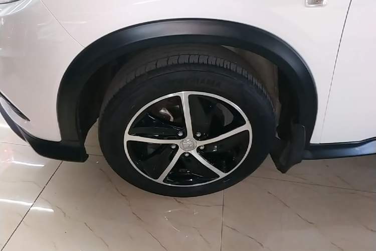 Used Honda Vezel 2020 1.5L CVT Pioneer Edition Left Front Wheel Hub
