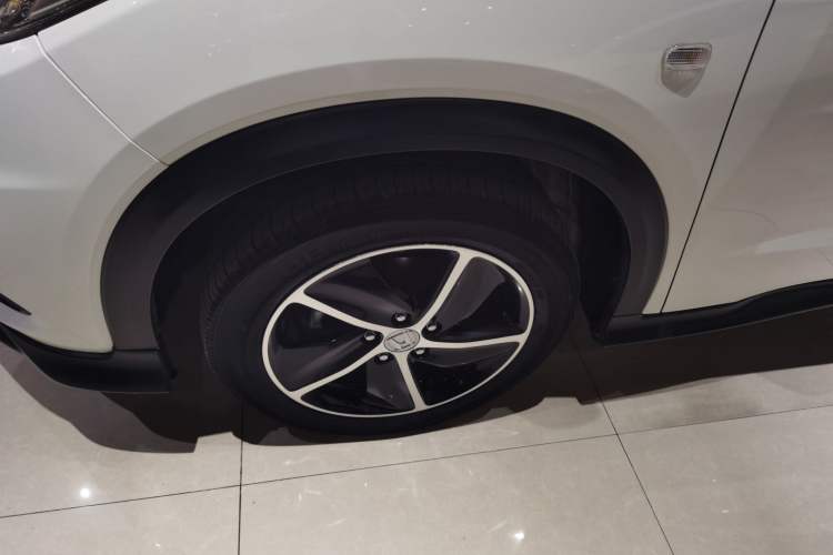 Used Honda Vezel 2020 1.5L CVT Pioneer Edition Left Front Wheel Hub