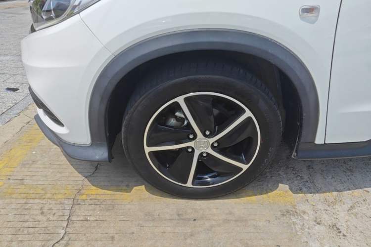 Used Honda Vezel 2020 1.5L CVT Pioneer Edition Left Front Wheel Hub