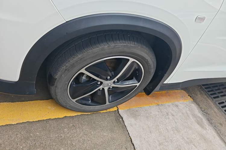 Used Honda Vezel 2020 1.5L CVT Pioneer Edition Left Front Wheel Hub