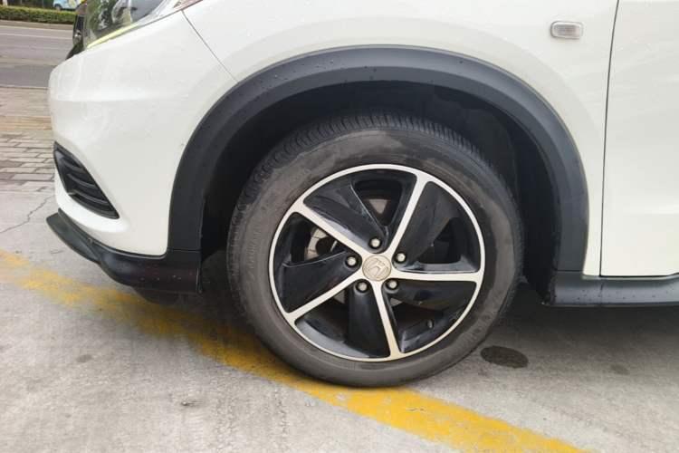 Used Honda Vezel 2020 1.5L CVT Pioneer Edition Left Front Wheel Hub