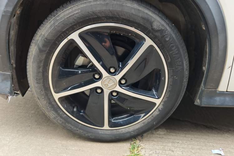 Used Honda Vezel 2020 1.5L CVT Pioneer Edition Left Front Wheel Hub