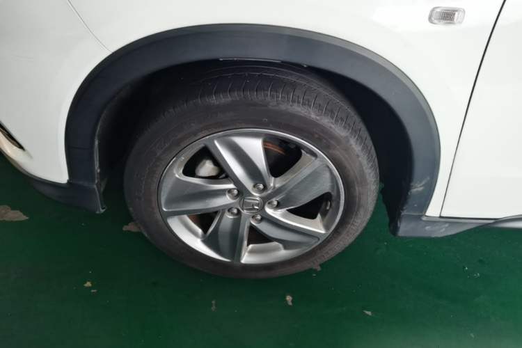 Used Honda Vezel 2020 1.5L CVT Elite Edition Left Front Wheel Hub
