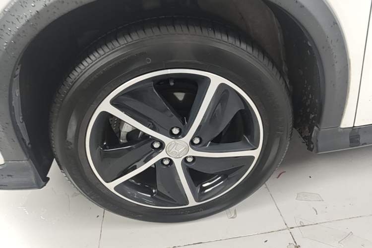 Used Honda Vezel 2020 1.5L CVT Pioneer Edition Left Front Wheel Hub