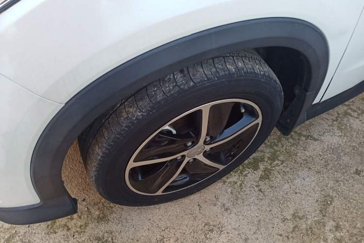 Used Honda Vezel 2020 1.5L CVT Pioneer Edition Left Front Wheel Hub