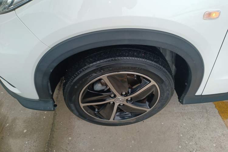 Used Honda Vezel 2020 1.5L CVT Pioneer Edition Left Front Wheel Hub