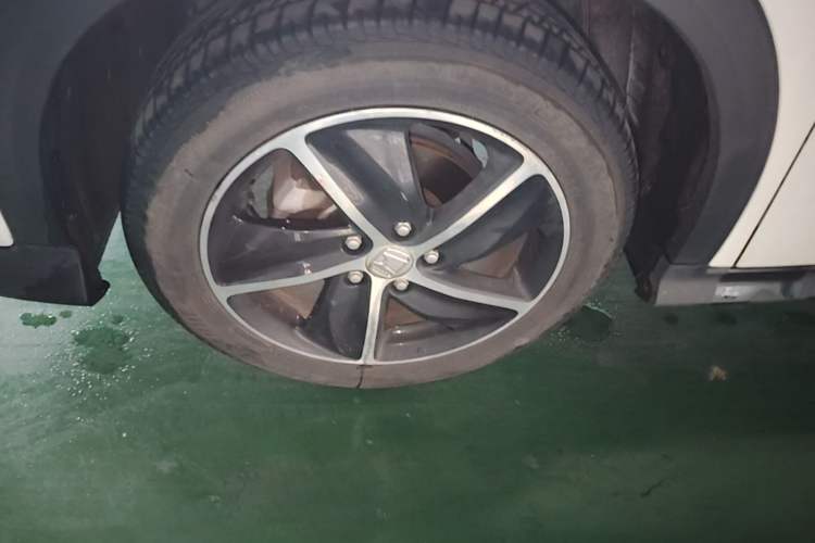 Used Honda Vezel 2020 1.5L CVT Luxury Edition Left Front Wheel Hub
